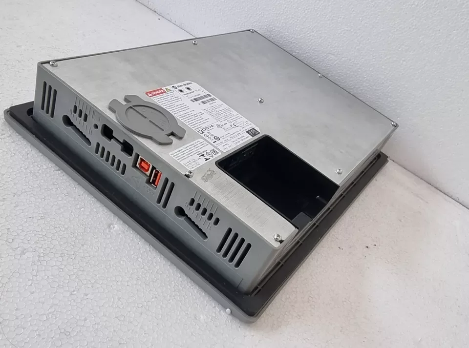 BUY (2017) ALLEN BRADLEY 2711P T12W22D8S PANELVIEW PLUS 7 HMI DISPLAY BUY-2017-ALLEN-BRADLEY-2711P-T12W22D8S-PANELVIEW-PLUS-7-HMI-DISPLAY