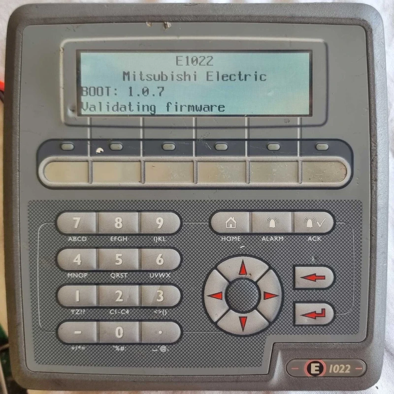 BEST SUPPLIER FOR MITSUBISHI ELECTRIC AUTOMATION BEIJER E1022 TYPE 06871 HMI DISPLAY BEST SUPPLIER FOR MITSUBISHI ELECTRIC AUTOMATION BEIJER E1022 TYPE 06871 HMI DISPLAY