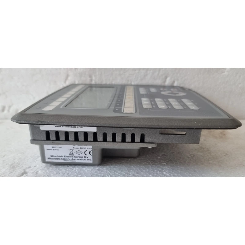 PRICE OF MITSUBISHI ELECTRIC BEIJER E1032 TYPE 06701C OPERATOR PANEL HMI DISPLAY PRICE OF MITSUBISHI ELECTRIC BEIJER E1032 TYPE 06701C OPERATOR PANEL HMI DISPLAY